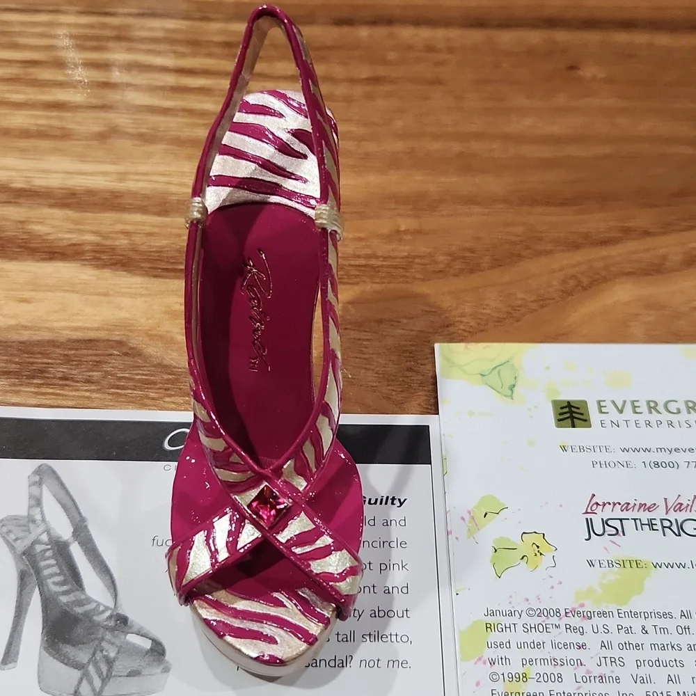 Just The Right Shoe Collectibles - Picture 2 of 3